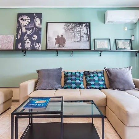 Sunny With 2 Bedrooms And Garden Glyfada (Attica)