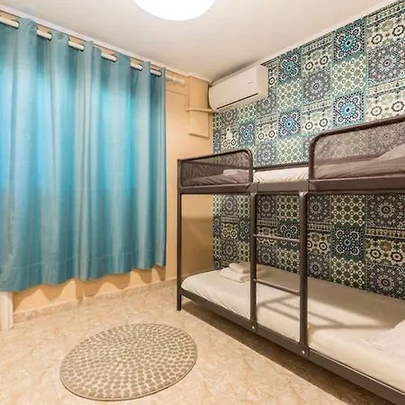 Sunny With 2 Bedrooms And Garden Glyfada (Attica)